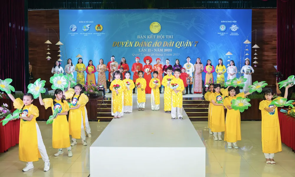 Vòng bán kết hội thi Duyên dáng Áo dài quận 7