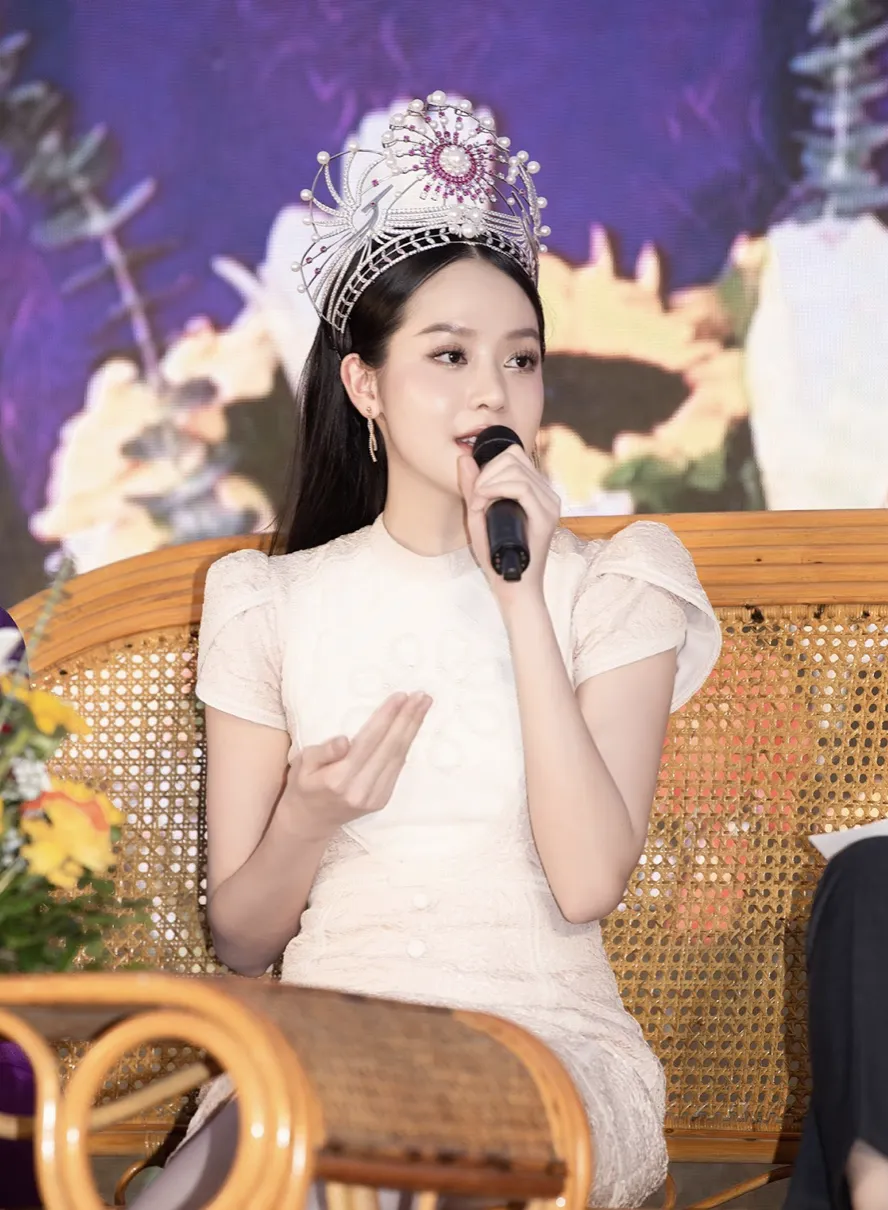 Hoa hậu Thanh Thủy