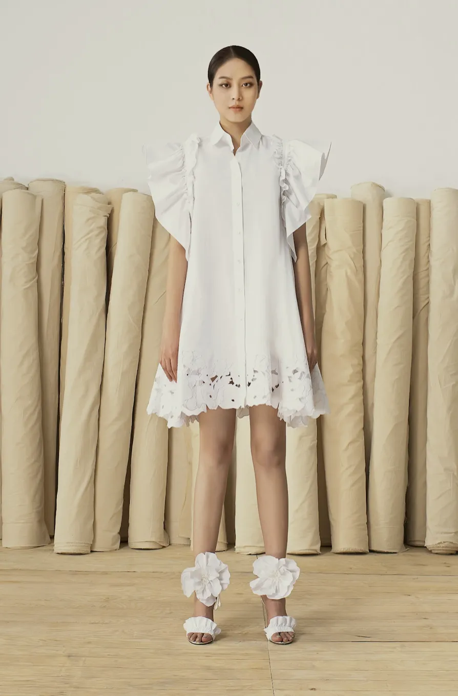 Hoa hậu Việt Nam 2022 Thanh Thủy ấn tượng trong BST Resort 2023. Ảnh: Điện Thu Lê