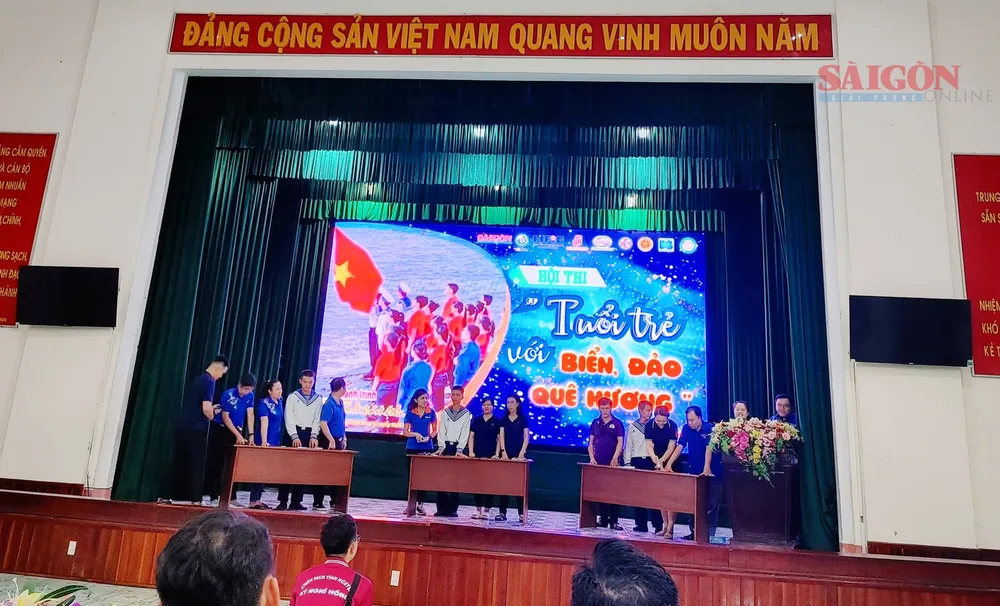 Cuộc thi &quot;Tuổi trẻ với biển, đảo quê hương&quot;