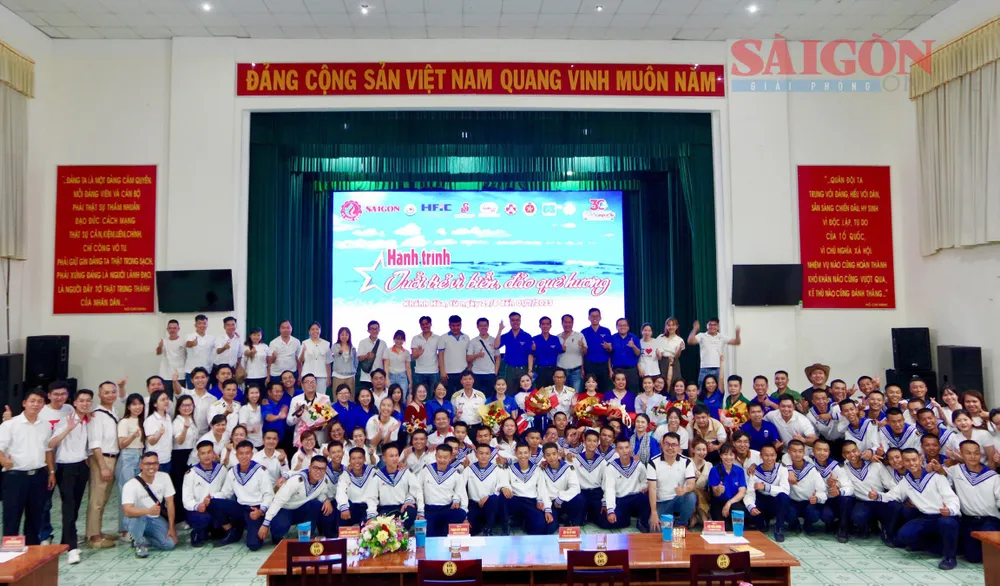 Hành trình “Tuổi trẻ vì biển, đảo quê hương” năm 2023 là dịp để tuổi trẻ TPHCM cùng chung tay hướng về biển, đảo và cộng đồng