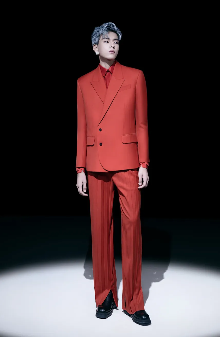 Người mẫu Vĩnh Đam Người mẫu Vĩnh Đam