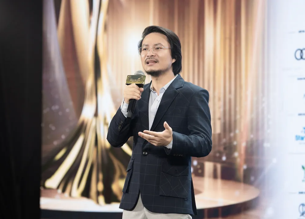 Đạo diễn Hoàng Nhật Nam thông tin về đêm chung kết