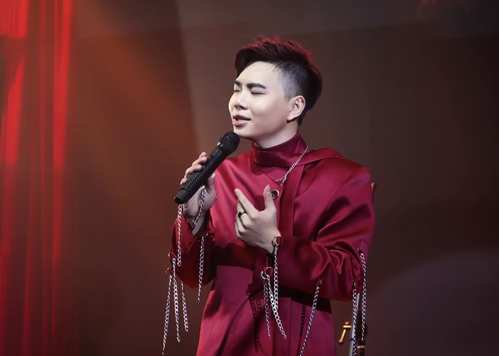 Nam ca sĩ trẻ khẳng định sẽ hoạt động nghệ thuật nghiêm túc, chỉn chu cho từng sản phẩm