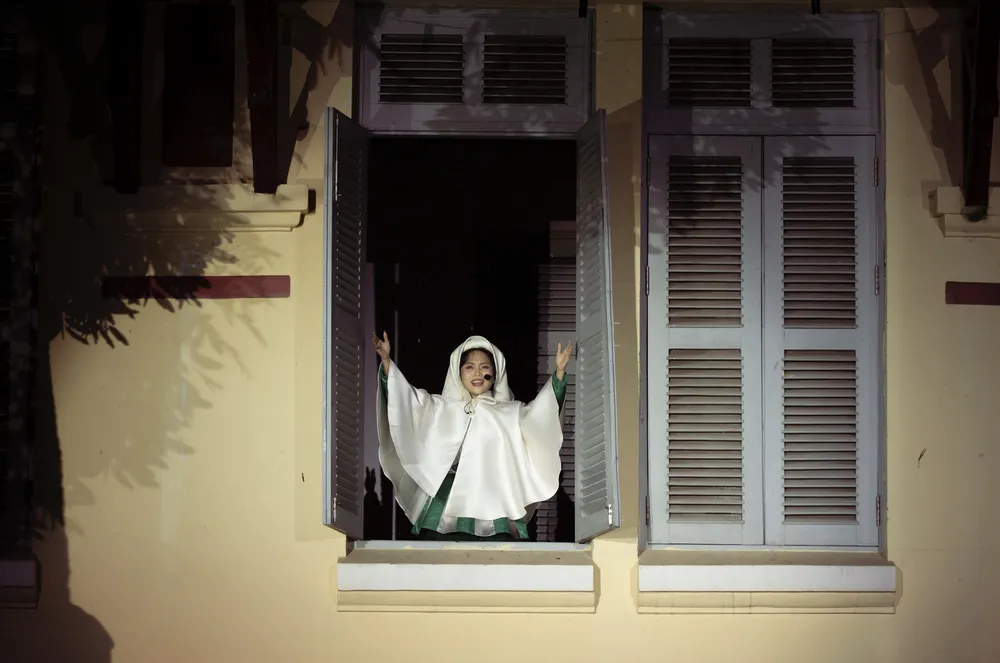 Phương Mỹ Chi biến hóa màu sắc qua các ca khúc trong showcase &quot;Vũ trụ Cò bay&quot;