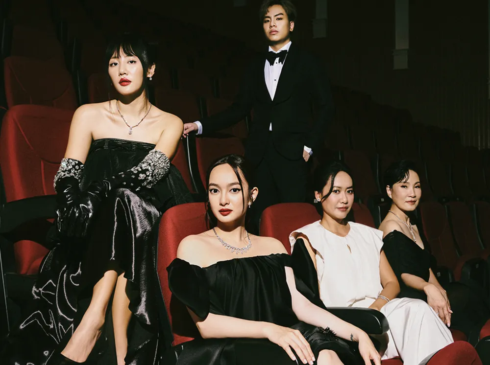 Dự án MV ca nhạc "Đại minh tinh" của Văn Mai Hương có sự đồng hành của Hứa Kim Tuyền, Hồng Đào, Hồng Ánh, Kaity Nguyễn... Dự án MV ca nhạc "Đại minh tinh" của Văn Mai Hương có sự đồng hành của Hứa Kim Tuyền, Hồng Đào, Hồng Ánh, Kaity Nguyễn...