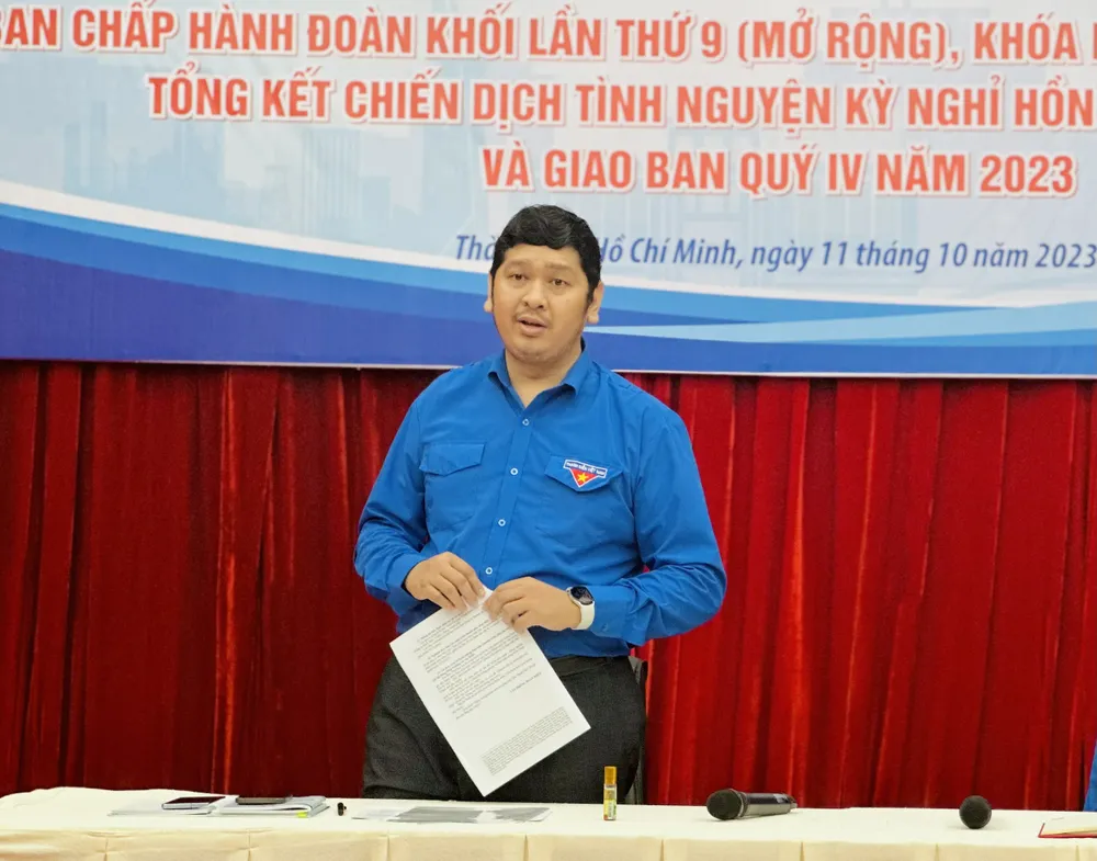 Đồng chí Bùi Hữu Hồng Hải, Ủy viên Ban chấp hành Thành Đoàn, Bí thư Đoàn Khối Dân - Chính - Đảng TPHCM phát biểu tại hội nghị Đồng chí Bùi Hữu Hồng Hải, Ủy viên Ban chấp hành Thành Đoàn, Bí thư Đoàn Khối Dân - Chính - Đảng TPHCM phát biểu tại hội nghị