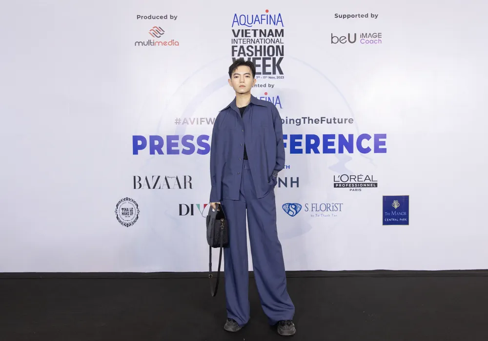 NTK Gen Z Phan Đăng Hoàng vừa gây ấn tượng mạnh tại Tuần lễ thời trang Milan với BST lấy cảm hứng từ những làng nghề thủ công lâu đời ở quê hương Việt Nam