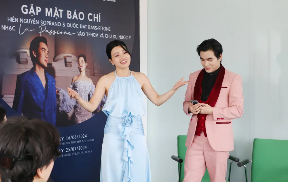 Hiền Nguyễn Soprano song ca cùng Quốc Đạt Bass – Baritone IMG_7716.jpg