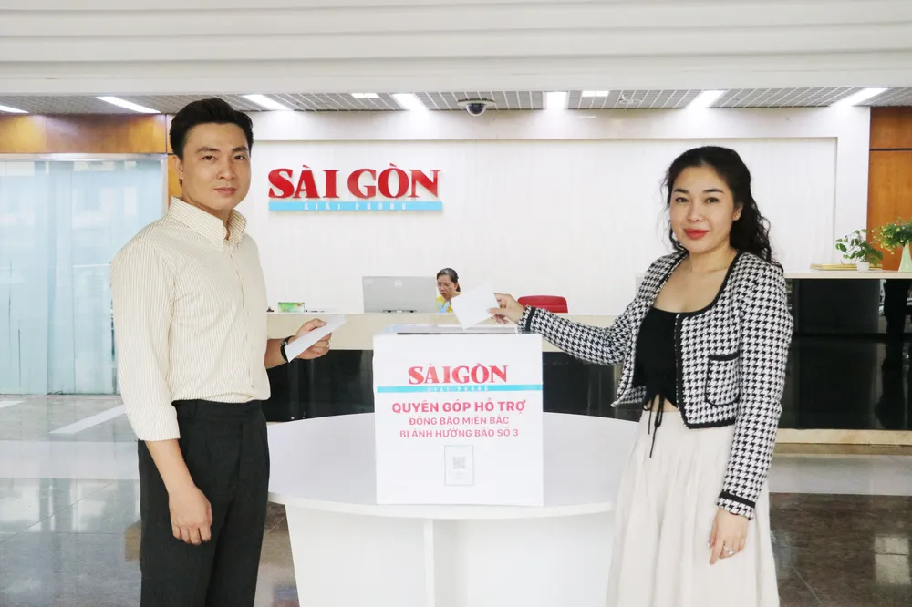 Ca sĩ Thiên Phú - Đoàn Đại Hòa thông qua Báo SGGP ủng hộ đồng bào miền Bắc khắc phục hậu quả bão số 3 Ca sĩ Thiên Phú, Đoàn Đại Hoà chung tay cùng Báo SGGP ủng hộ người dân miền Bắc(2).jpg