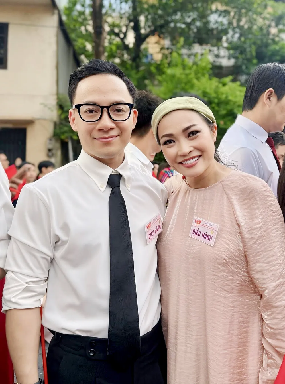Phương Thanh và rapper Đinh Tiến Đạt 542142132_1581105956574158_810606720810989428_n.jpg