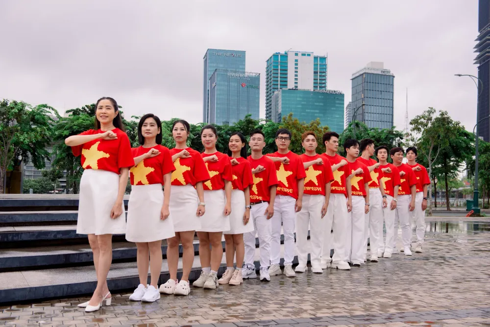 Nhà Văn hóa Thanh niên quy tụ đông đảo văn nghệ sĩ 539464002_9884668581632523_754693805667725528_n.jpg