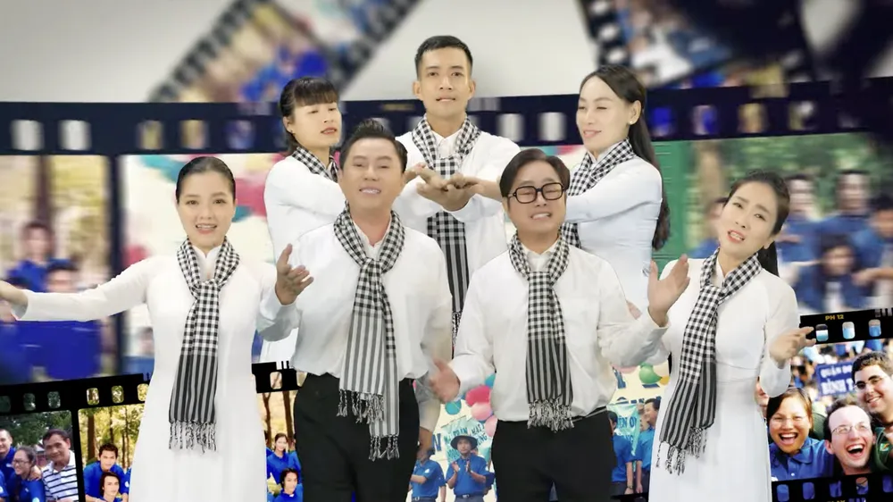 Đông đảo nghệ sĩ cùng gặp nhau trong miền cảm xúc của "Điểm hẹn tuổi trẻ" Ảnh chụp Màn hình 2025-09-05 lúc 19.10.04.png