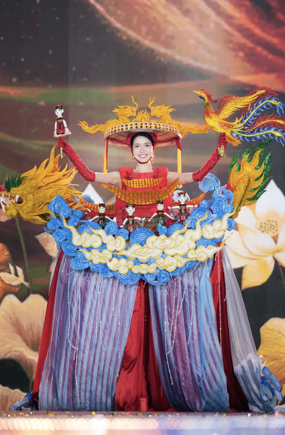 Á hậu Phương Anh Ảnh chụp Màn hình 2025-09-12 lúc 09.30.36.png