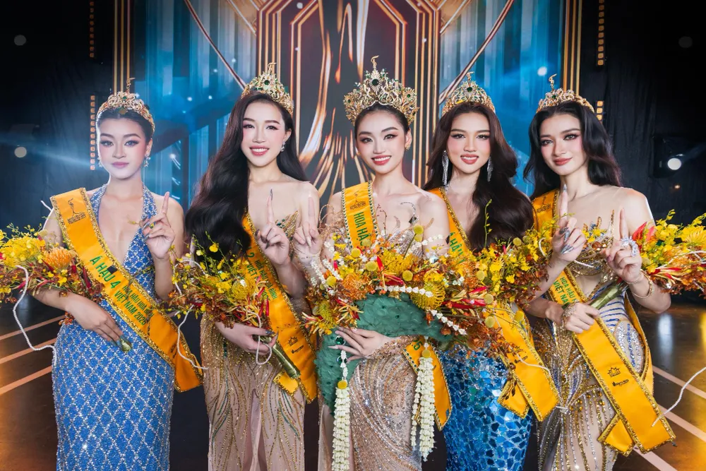 Top 5 Hoa hậu Hòa bình Việt Nam 2025 548282910_122102988231011783_2890436466698394690_n.jpg