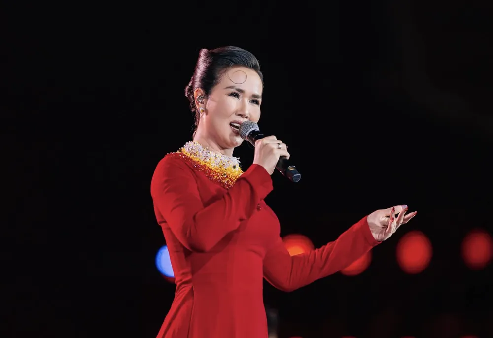 Ca sĩ Võ Hạ Trâm Ảnh chụp Màn hình 2025-10-02 lúc 16.58.35.png