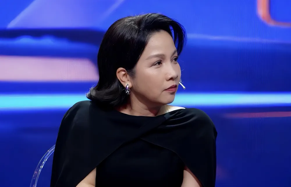 Ca sĩ Mỹ Linh Ảnh chụp Màn hình 2025-10-12 lúc 16.52.51.png