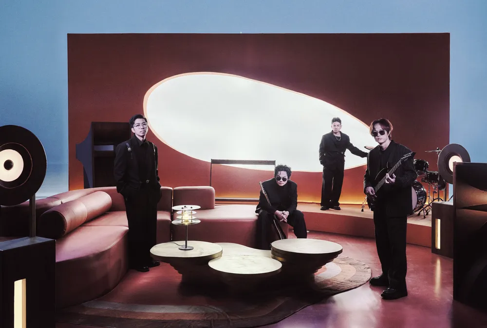 Chillies ra mắt album phòng thu thứ hai “KIM” Ảnh chụp Màn hình 2025-10-17 lúc 09.28.47.png