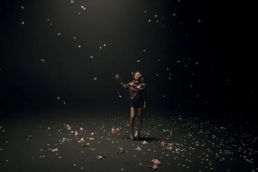 Hình ảnh trong MV Ảnh chụp Màn hình 2025-10-18 lúc 14.09.46.png