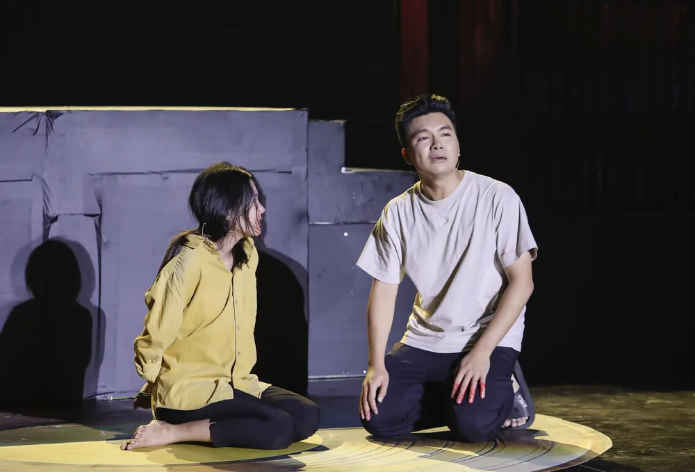 Penampilan MC Quoc Tri Ảnh chụp Màn hình 2025-12-13 lúc 10.37.44.png