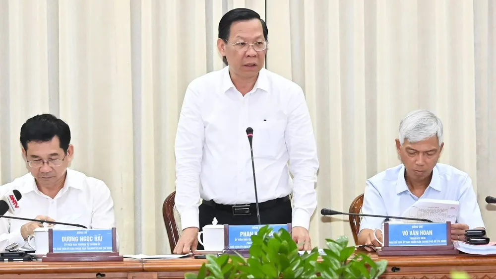 Chủ tịch UBND TPHCM Phan Văn Mãi tại cuộc họp. Ảnh: Việt Dũng viber-image-2024-08-01-14-46-34-558-231.jpg.jpg