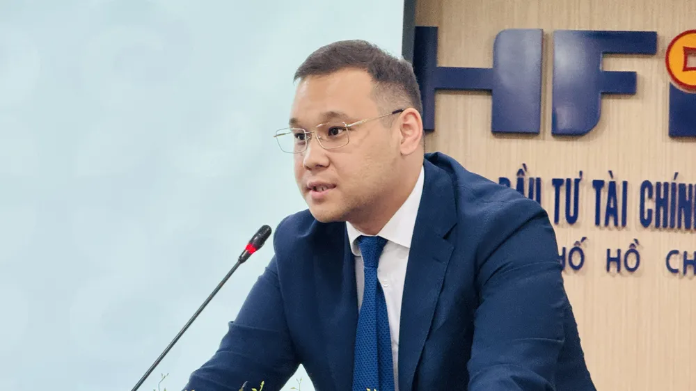 Ông Zhali Ualiyev, Giám đốc Pháp lý Phát triển và Quan hệ công chúng của AIFC. Ảnh: Đình Dư 3078c442b5a503fb5ab4.jpg