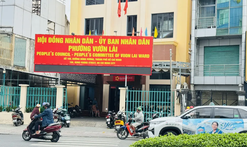 Trụ sở HĐND, UBND phường Vườn Lài, TPHCM. Ảnh: Đình Dư 73e9ea2344f3cdad94e2.jpg