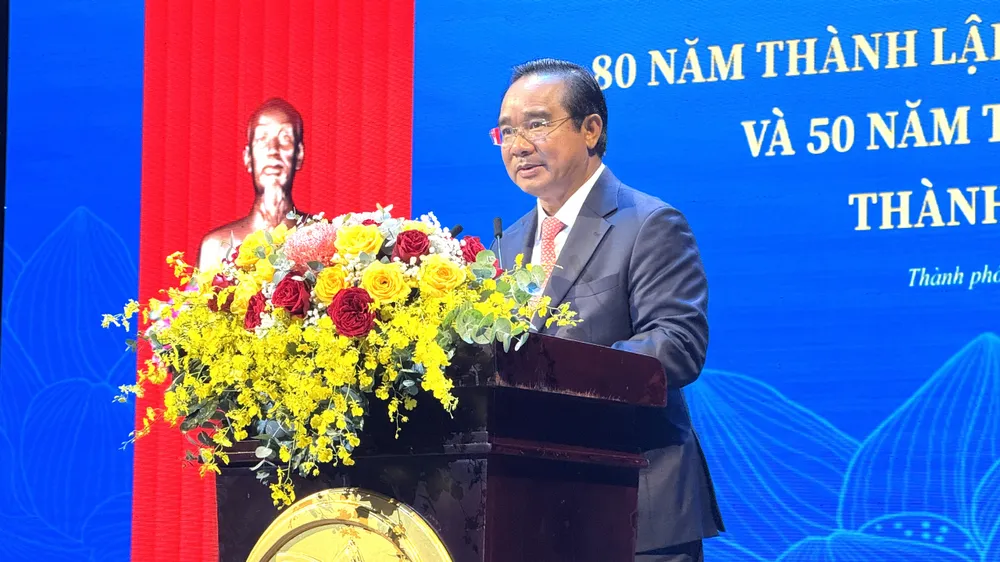 Chủ tịch UBND TPHCM Nguyễn Văn Được bày tỏ sự đồng hành của Sở Ngoại vụ suốt 50 năm qua. Ảnh: Đình Dư b624e506cc8044de1d91.jpg