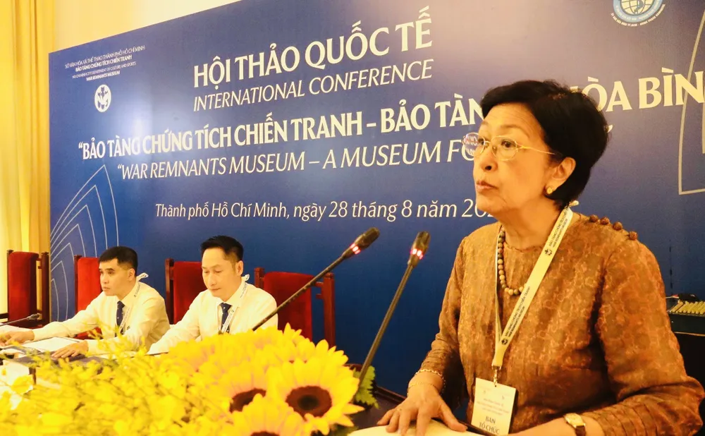 Bà Tôn Nữ Thị Ninh, Chủ tịch Ủy ban Hòa bình TPHCM. df9a3d044953c20d9b42.jpg