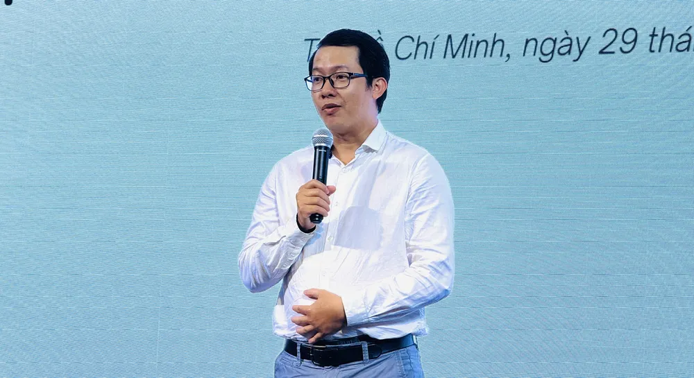 Ông Nguyễn Lương Quang đến từ Quỹ Đầu tư sáng tạo ITI Fund có tham luận tại hội thảo. Ảnh: Đình Dư 424fdcb2cae841b618f9.jpg