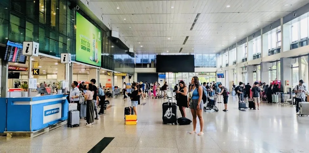Hành khách tại Sân bay Tân Sơn Nhất. a5f32d2670a5fbfba2b4.jpg