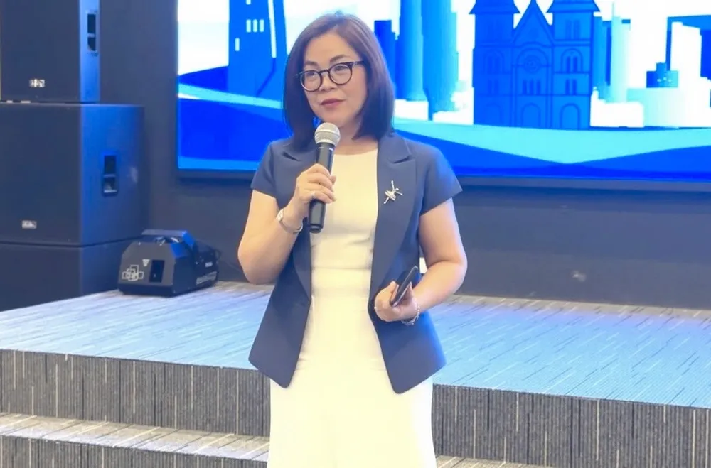Bà Lê Thị Bé Ba, Phó Giám đốc SIHUB giới thiệu vai trò của Trung tâm. Ảnh: Đình Dư 9f89276310999ac7c388.jpg