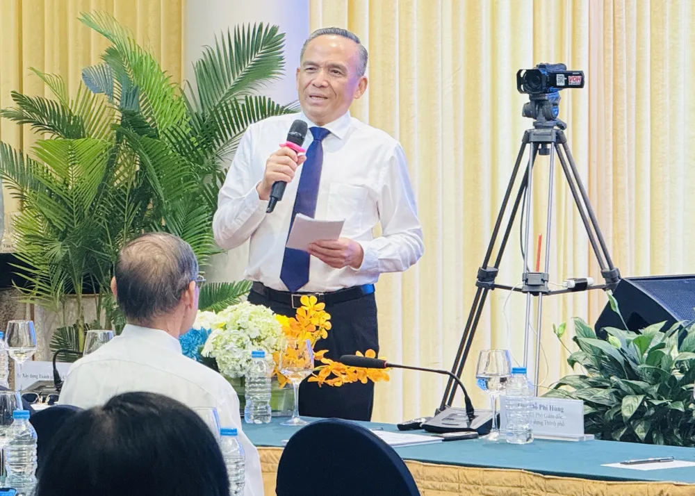 Ông Lê Hoàng Châu, Chủ tịch Hiệp hội Bất động sản TPHCM. Ảnh: Đình Dư 98df3ef0e6486b163259.jpg