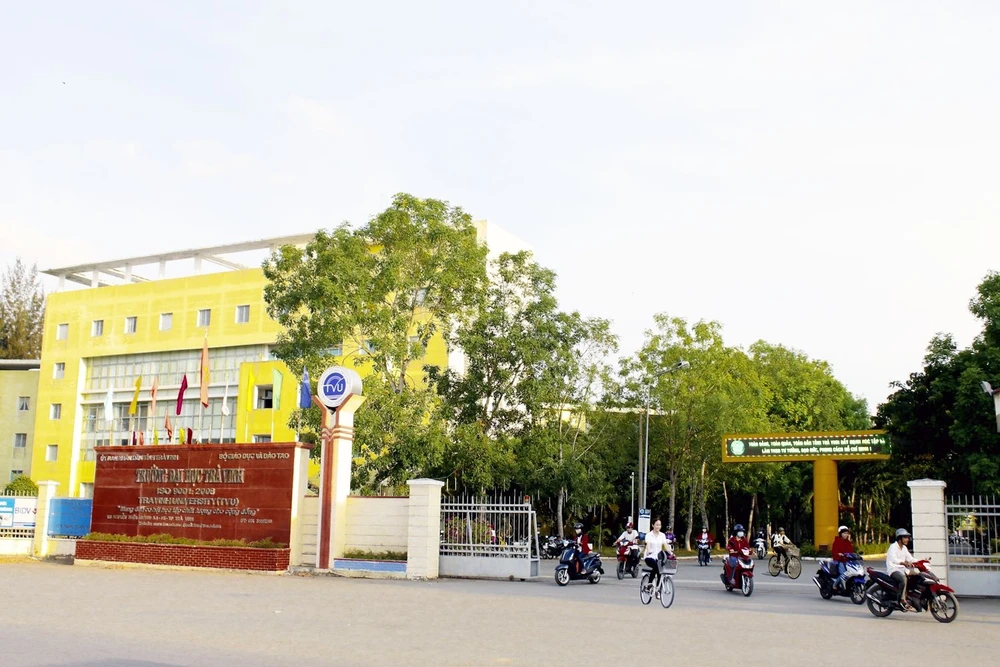 ĐH Trà Vinh cũng vừa công bố điểm trúng tuyển đại học năm 2018