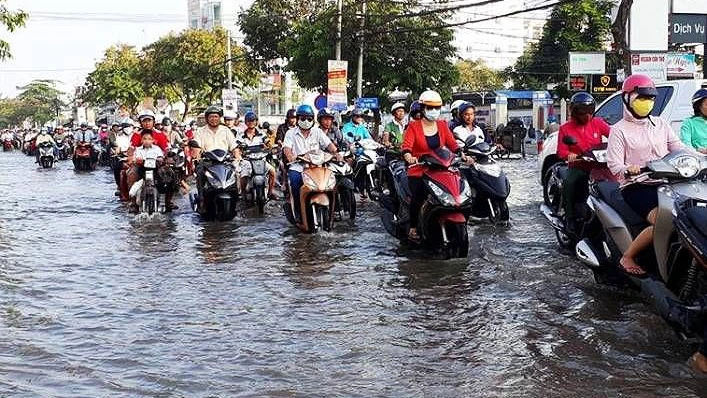 Nội ô thành phố Cần Thơ bị ngập nặng 