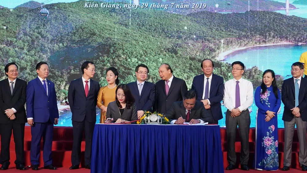 Thủ tướng: Không để “bê tông hóa” đảo ngọc Phú Quốc ảnh 6