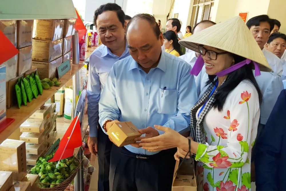 Thủ tướng Chính phủ đối thoại với nông dân tại Cần Thơ ảnh 1 Thủ tướng Chính phủ đối thoại với nông dân tại Cần Thơ ảnh 1