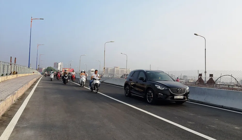 Sáng nay 18-1, thông xe cầu Quang Trung mới ở Cần Thơ  ảnh 1 Sáng nay 18-1, thông xe cầu Quang Trung mới ở Cần Thơ  ảnh 1