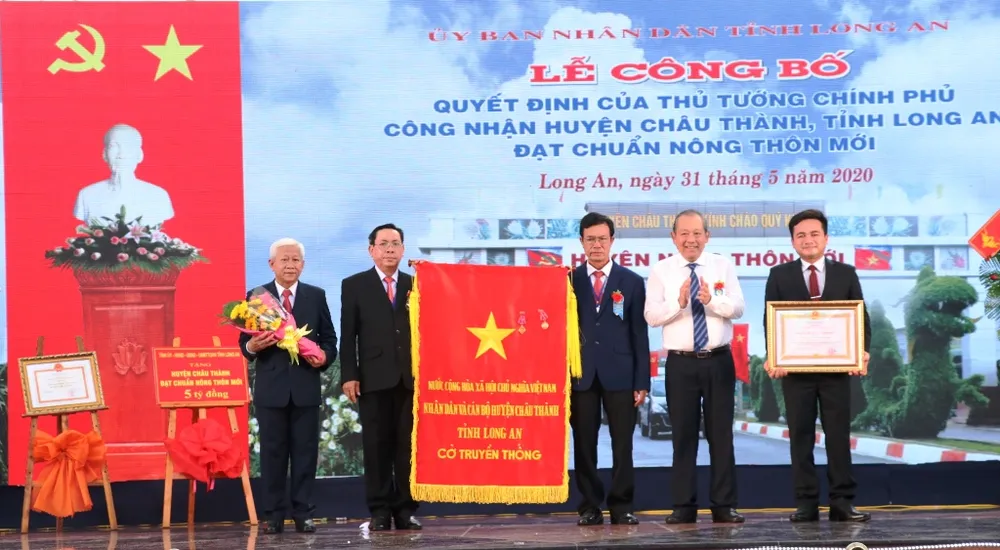 Long An: Huyện Châu Thành đạt chuẩn nông thôn mới ảnh 1 Long An: Huyện Châu Thành đạt chuẩn nông thôn mới ảnh 1