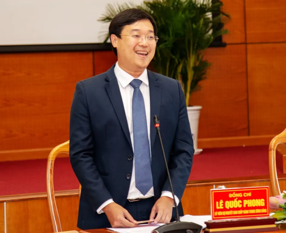 Đồng Tháp có tân Bí thư Tỉnh ủy 42 tuổi ảnh 1 Đồng Tháp có tân Bí thư Tỉnh ủy 42 tuổi ảnh 1