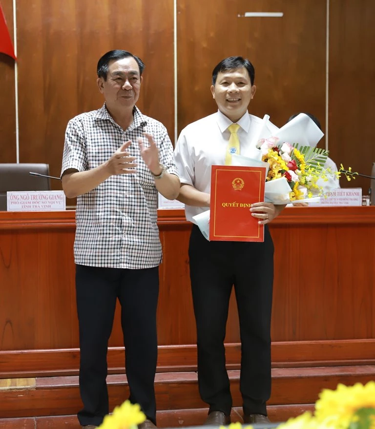 Trường Đại học Trà Vinh có tân hiệu trưởng ảnh 1 Trường Đại học Trà Vinh có tân hiệu trưởng ảnh 1