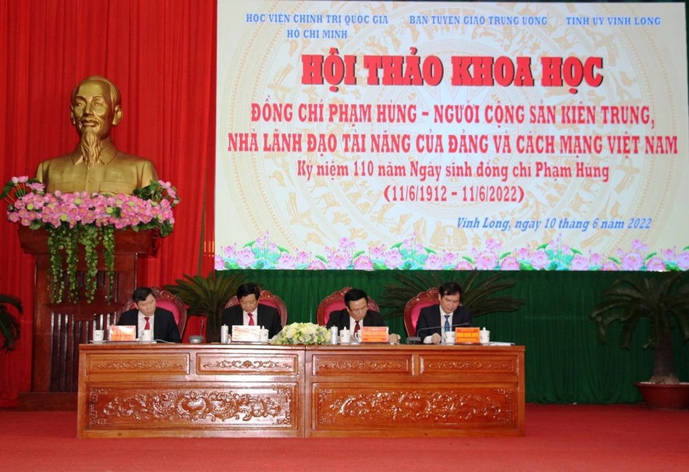 Đồng chí Phạm Hùng - Người cộng sản kiên trung, nhà lãnh đạo tài năng của Đảng và cách mạng Việt Nam ảnh 2 Đồng chí Phạm Hùng - Người cộng sản kiên trung, nhà lãnh đạo tài năng của Đảng và cách mạng Việt Nam ảnh 2