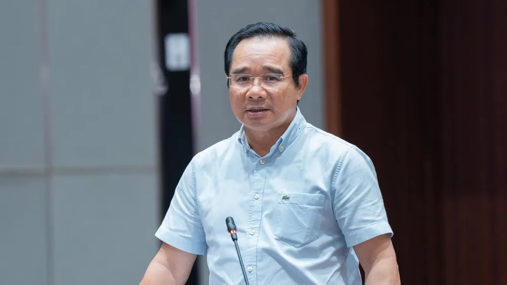 Chủ tịch UBND TPHCM Nguyễn Văn Được kết luận chỉ đạo tại buổi làm việc H8 ĐƯỜNG SẮT.jpg