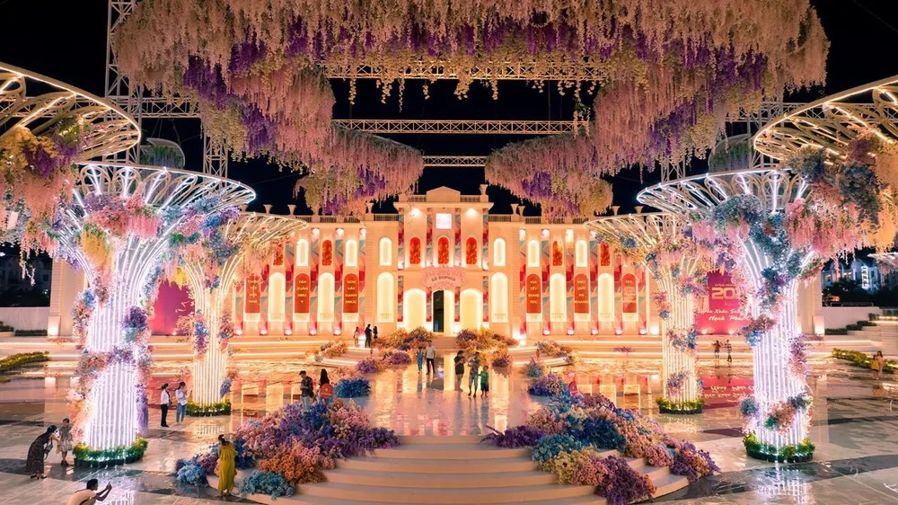 Khu đô thị Phú Cường – Kiên Giang phô diễn khung cảnh lộng lẫy đèn hoa mừng xuân Quý Mão 2023. Ảnh. PC Group Khu đô thị Phú Cường – Kiên Giang phô diễn khung cảnh lộng lẫy đèn hoa mừng xuân Quý Mão 2023. Ảnh. PC Group