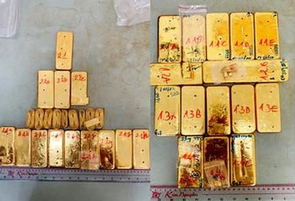 Tang vật vàng thu giữ trong vụ án buôn lậu do Mười Tường cầm đầu. Ảnh: CTV Tang vật vàng thu giữ trong vụ án buôn lậu do Mười Tường cầm đầu. Ảnh: CTV