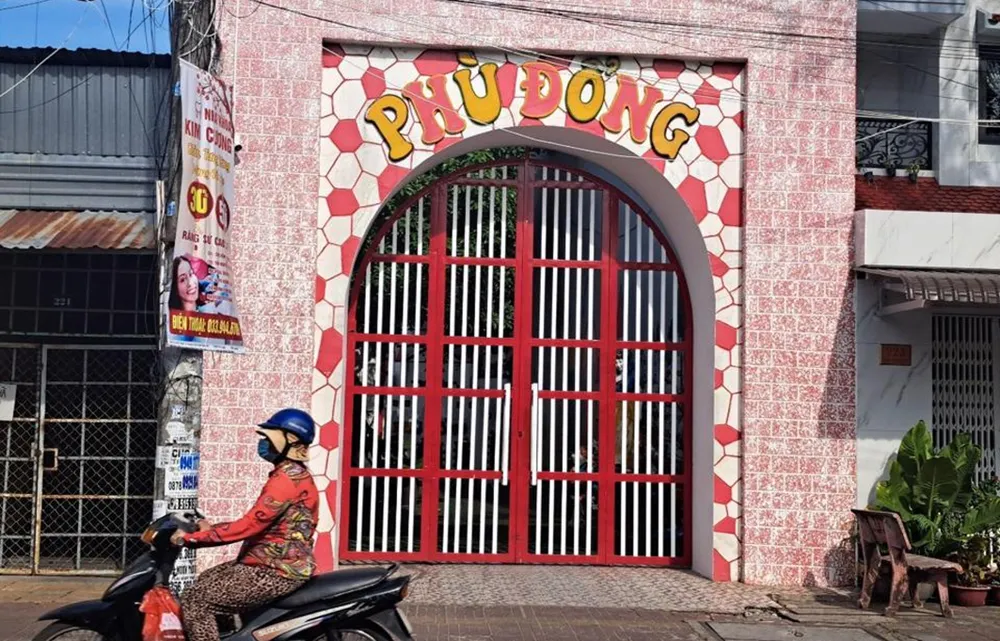 Trường Mầm non tư thục Phù Đổng vừa bị xử phạt 2 triệu đồng. Ảnh: CTV. Trường Mầm non tư thục Phù Đổng vừa bị xử phạt 2 triệu đồng. Ảnh: CTV.