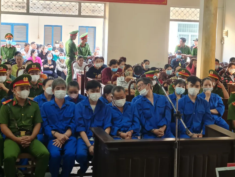 Đây là vụ án đánh bạc, tổ chức đánh bạc quy mô lớn lần đầu được đấu triệt phá ở An Giang. Ảnh: QUỐC BÌNH