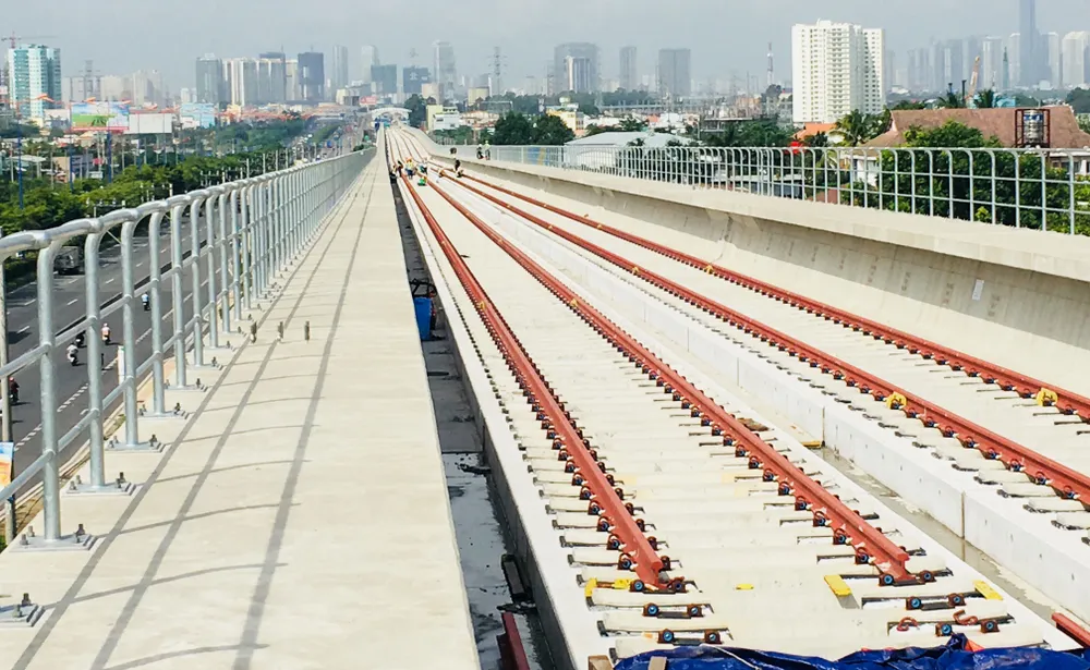 Quốc hội khảo sát thực tế để gỡ vướng cho metro Bến Thành - Suối Tiên ảnh 3