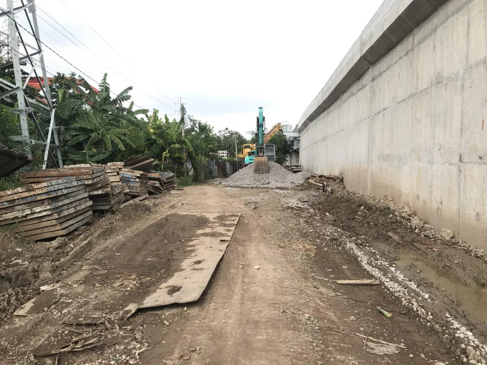 Tàu, thuyền lưu thông trên sông Sài Gòn phải đóng phí ảnh 1