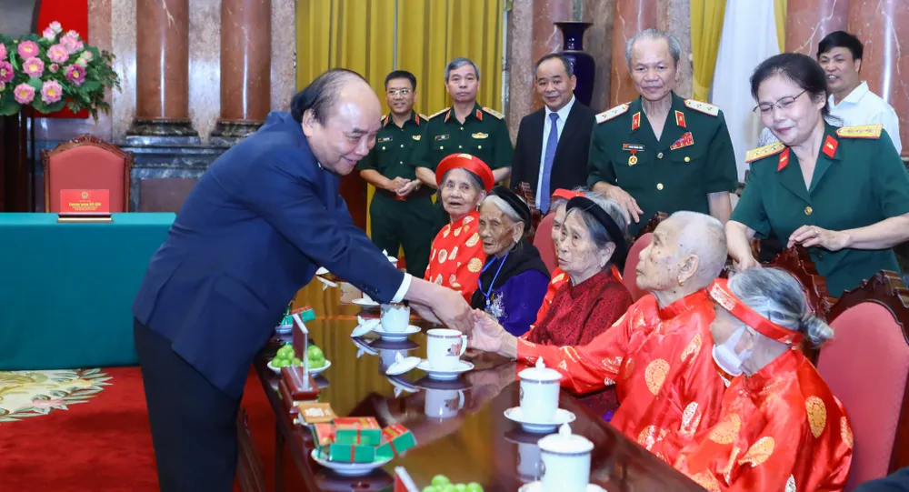 Đảm bảo đời sống gia đình người có công, gia đình chính sách bằng hoặc cao hơn mức bình quân chung ảnh 2 Đảm bảo đời sống gia đình người có công, gia đình chính sách bằng hoặc cao hơn mức bình quân chung ảnh 2